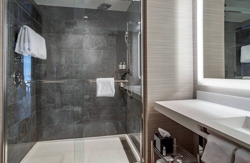 Mount Vernon Triangle Hotel | AC Hotel by Marriott Washington DC Convention Center