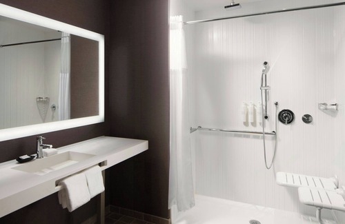 Reston Hotel | AC Hotel Reston
