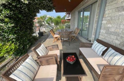Denovici Apartment | Acacia Hill Apartment C01 without pool