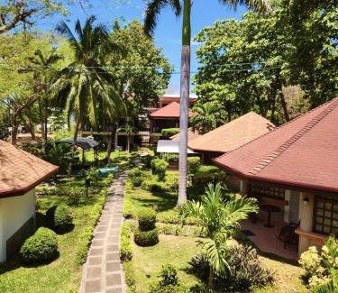 Playa Hermosa Bed & Breakfast | Acacia Playa Hermosa