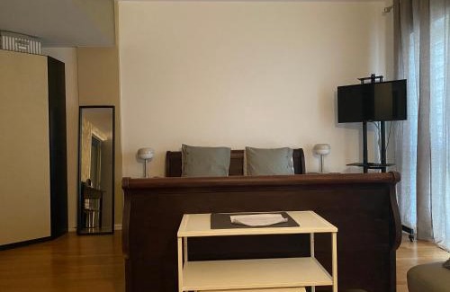 Etterbeek House | Acacias