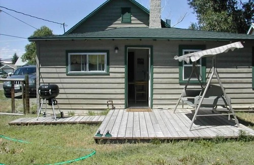 Cody House | Accepting reservations for 2026 summer! Visit Yellowstone!