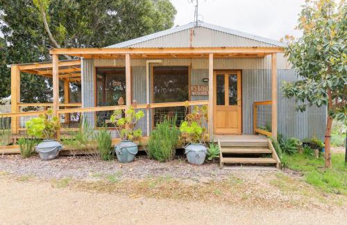 Williamstown Bed & Breakfast | Accessible, Inclusive studio, Barossa Valley SA - It's Bonza at Mill About Vineyard