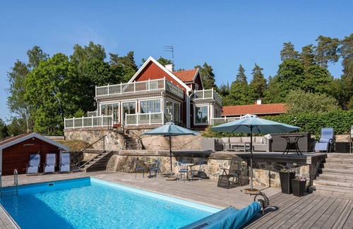 Strangnas Municipality Other | Accommodation ∙ 5 bedrooms ∙ 15 guests