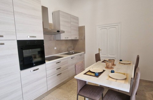 Cavallino Apartment | ACCOGLIENTE APPARTAMENTO A CAVALLINO, CON ARIA CONDIZIONATA E WIFI.