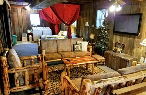 Montezuma Other | Accommodation ∙ 7 bedrooms ∙ 22 guests