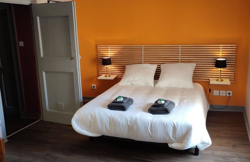 Le Puy-en-Velay Bed & Breakfast | Accommodation in the heart of Le Puy-en-Velay with parking and WIFI