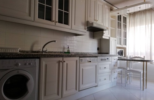 Leon House | ACCOMMODATION LEON ARENA VUT-LE013