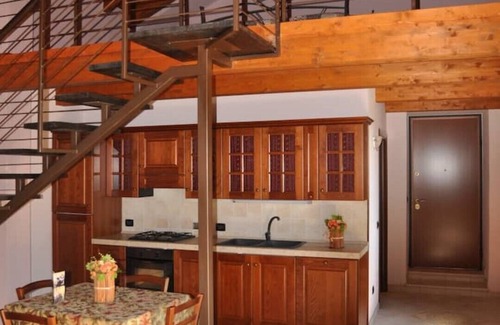 Canelli Apartment | Accommodation 'The Granary' in a renovated late 19th century country house