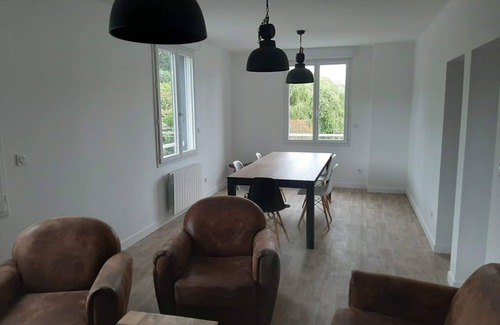 Ploemel Apartment | ACCOMMODATION WITH LARGE TERRACE