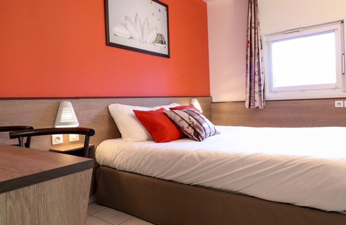 Athee-sur-Cher Hotel | ACE Hôtel Travel Athée sur Cher