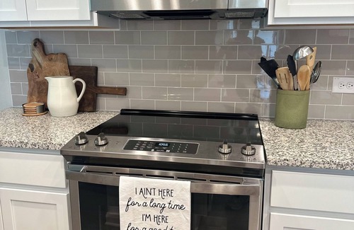 New Braunfels House | Ace in the Haus – A George Strait-Themed Getaway in New Braunfels, TX