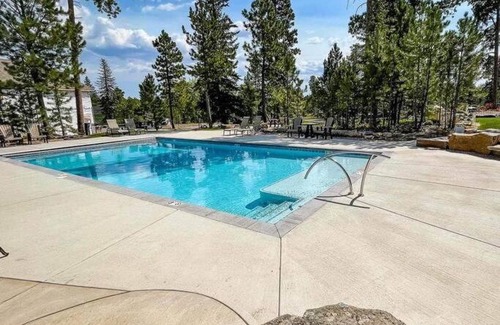 Lead House | Ace In The Hills
