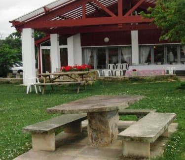 Ascain Hotel | Achafla Baita
