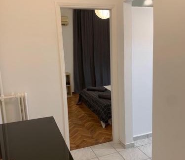 Platia Viktorias Apartment | Acharnon Suite