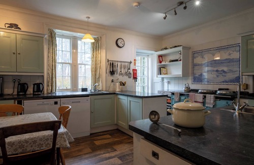 Benderloch Cottage | ACHNACLOICH, family friendly, with a garden in Connel, Argyll & Bute