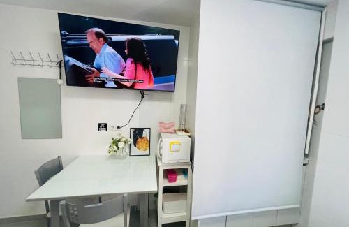 Almendrales Apartment | Acogedor Apartamento Usera