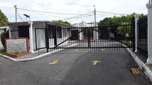 Flandes House | Acogedor y cómoda casa vacacional Condominios Flandes