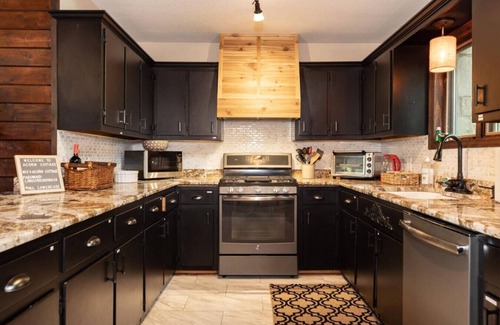 Deep Gap Cabin | Acorn Cottage - Powder Horn Mountain