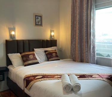 Sanambin Hotel | Acozyposhtel