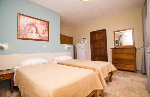 Massouri Apartment | Acropolis Hotel