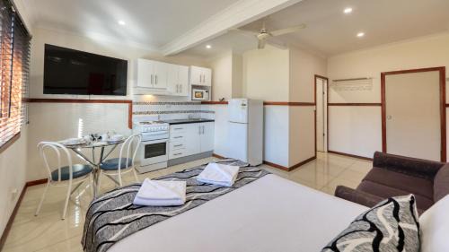 Dubbo Hotel | Across Country Motor Inn