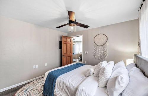 Algoma Apartment | Across The Street From Von Stiehl-newly Renovated!