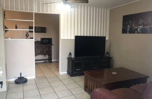 Abilene Apartment | ACU area- Roomy Home close to ACU great for short term or long term.