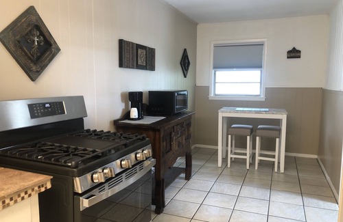 Abilene Apartment | ACU area- Roomy Home close to ACU great for short term or long term.