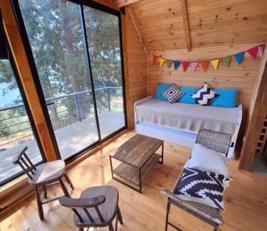 Vichuquen House | Acuarela minicasas con piscina en Lago Vichuquen