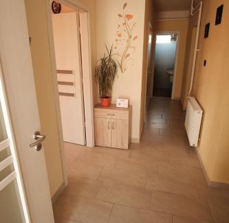 Sarvar Apartment | Adél Apartman