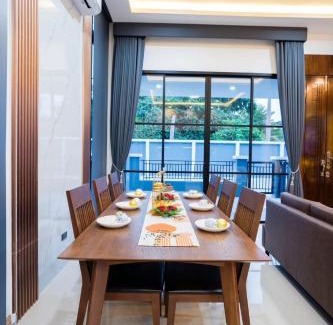 Huai Yai Villa | Ada poolvilla pattaya