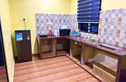 Taman Jali House | ADALIYA Homestay Kangar Perlis