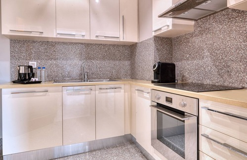 Les Berges Du Lac II Apartment | ADAM Hotel Suites