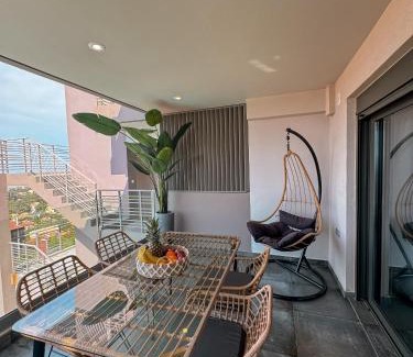 Frinion Apartment | Adam's Suite