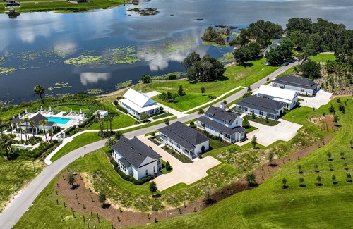 Lake Alfred Cottage | Adams Estate - Gardner #1D