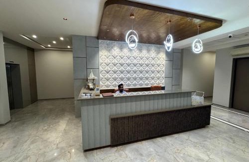 Anand Hotel | Adarsh Hotel