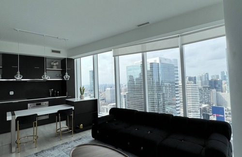 Downtown Toronto Apartment | Adastay Suites Toronto