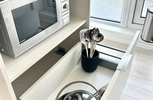 Downtown Toronto Apartment | Adastay Suites Toronto