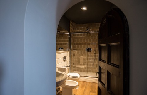 Santo Spirito Bed & Breakfast | AdAstra Suites