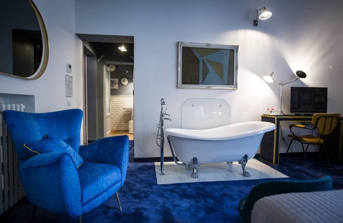 Santo Spirito Bed & Breakfast | AdAstra Suites
