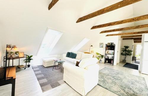 Vodskov Apartment | aday - 4 Bedrooms Penthouse in Langholt