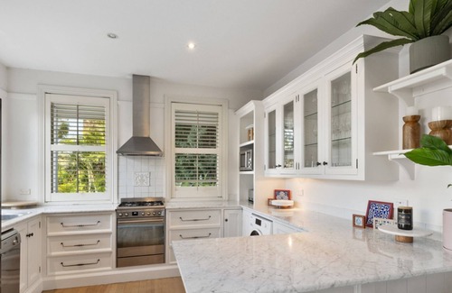 Manly House | Addison Retreat - Family Home in Manly
