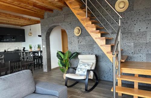Prainha House | Adega do Cachalote