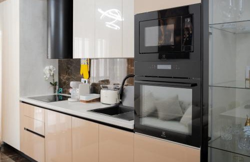 Timisoara Apartment | Adela & Robert Home cu piscină și parcare privată