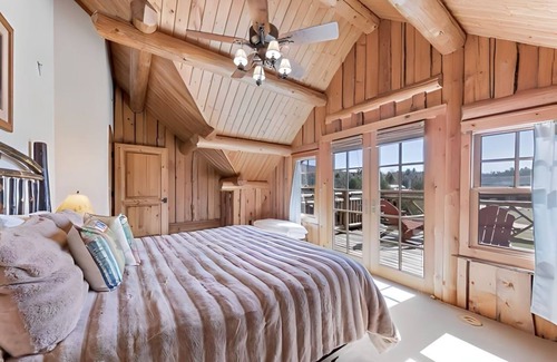 Saranac Lake House | Adirondack Lakeview Cabin