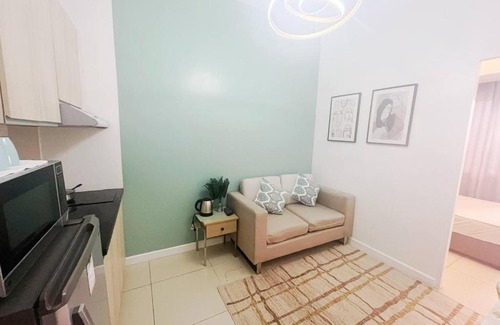Ermita Night District Apartment | Admiral Baysuites 1br Staycation Condo with Seaview
