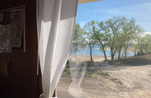 Lemoyne Resort | Admiral’s Cove Resort - Family Suite 18