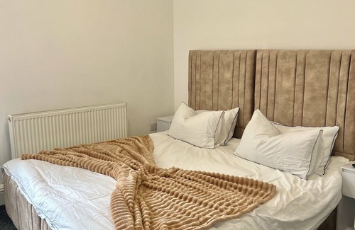 Colne Bed & Breakfast | Adorable 1-bedroom bed & breakfast in Colne
