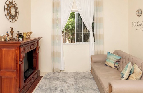 Priory Cottage | Adorable 1Bed Cottage Walk to the Beach
